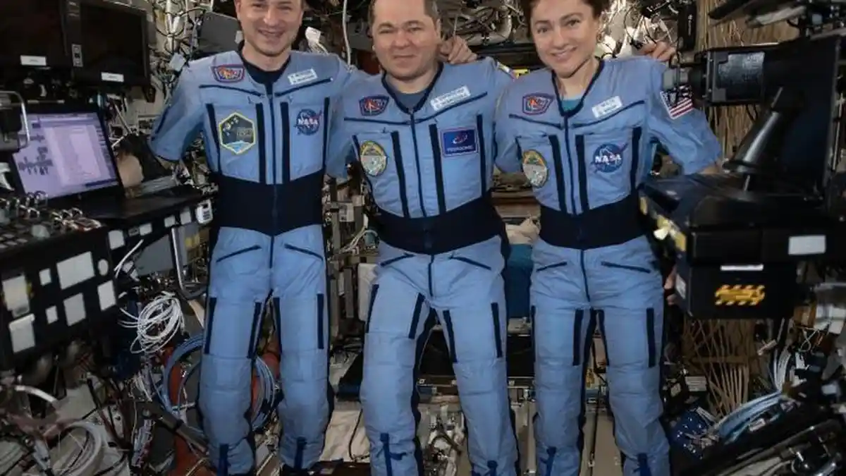 Astronot Ini Mengakui Lebih Terisolasi di Bumi daripada Luar Angkasa di Tengah Pandemi Corona