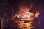 Panik, Warga Kampung Baqa Samarinda Seberang Berlarian Lihat Api Membesar