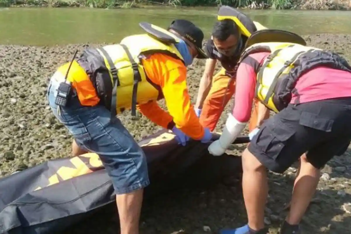 Gara-Gara Jeroan Kambing, Pria Ini Tewas Tenggelam di Sungai Brantas Kediri