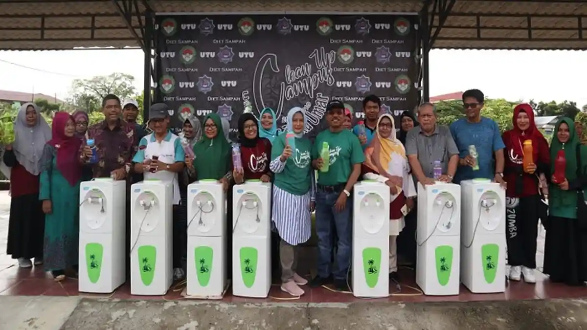 UTU Deklarasikan Kampus Bebas Sampah Plastik