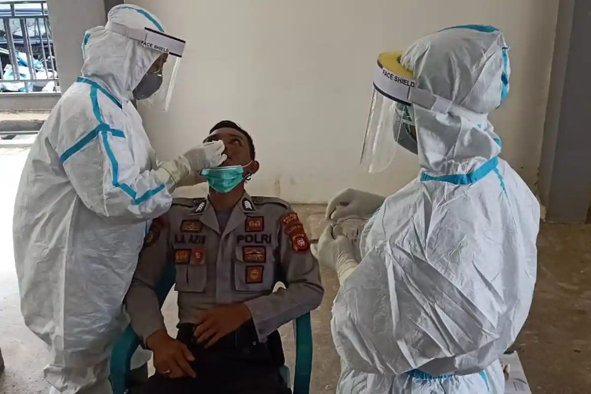 Total 241 Personel Polres Melawi dan Polsek Jajaran Diambil Swab