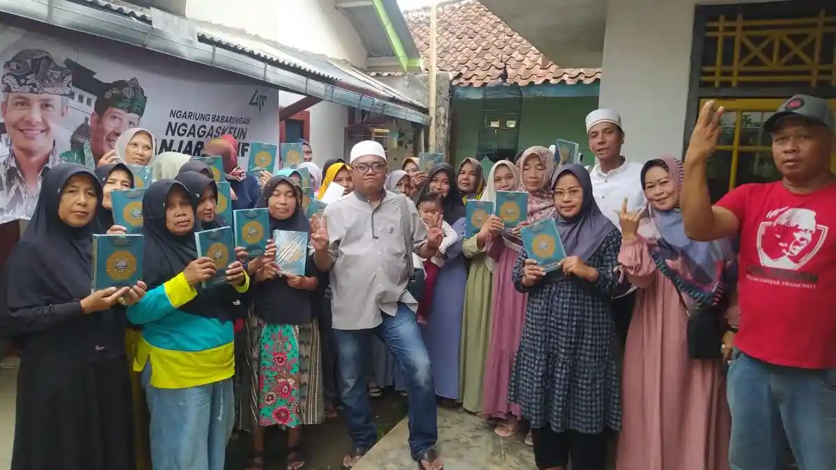 RBPR Bagi-bagi Al-Quran untuk Masyarakat Imbanagara Raya Ciamis, Ternyata Ini Maksudnya