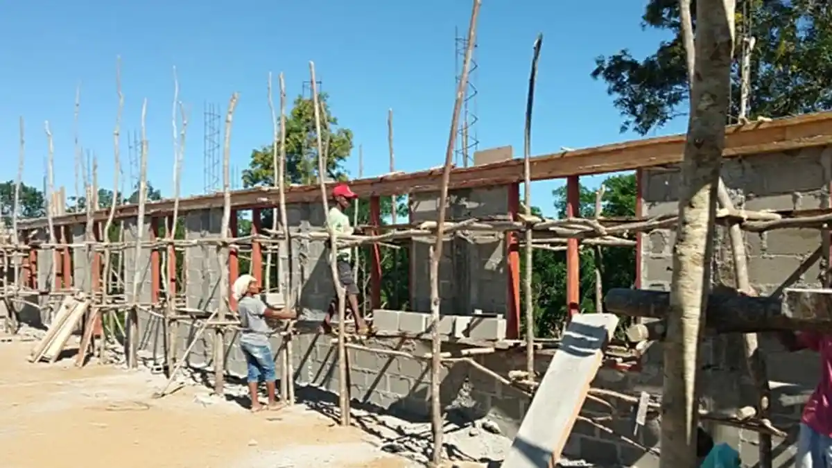 Baru Tiga Hari Dikerjakan, Progres Pembangunan Fisik TMMD di Desa Nian Capai Belasan Persen