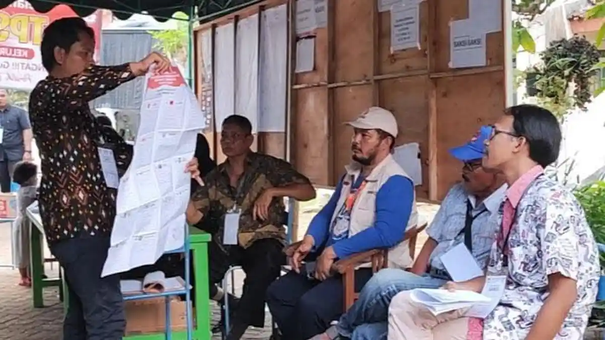 39 Petugas Pemilu di Trenggalek Dilaporkan Sakit, KPU: Banyak yang Cari Santunan