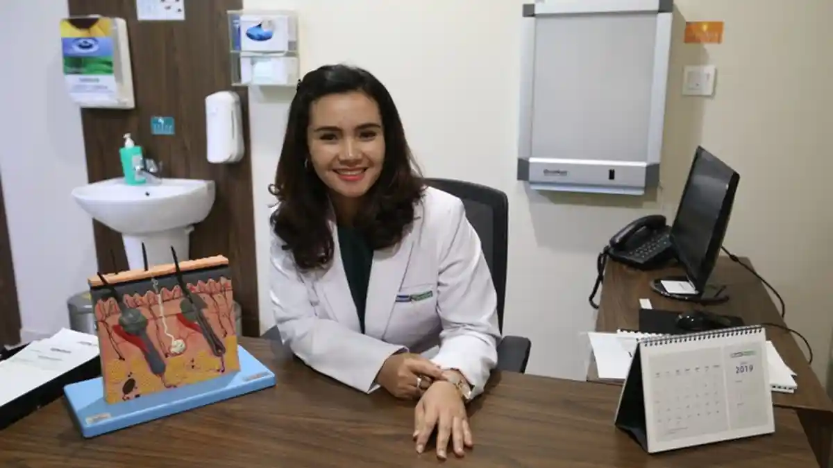 Dr Joice Panjaitan, Dokter Spesialis Kulit dan Kelamin yang Ibu Rumah Tangga dan Dosen