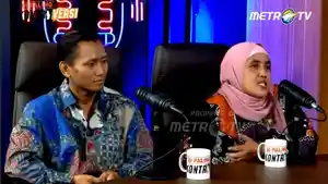 Pegi-Setiawan-kiri-dan-Sugianti-iriani-kuasa-hukum-Pegi-Setiawan.jpg