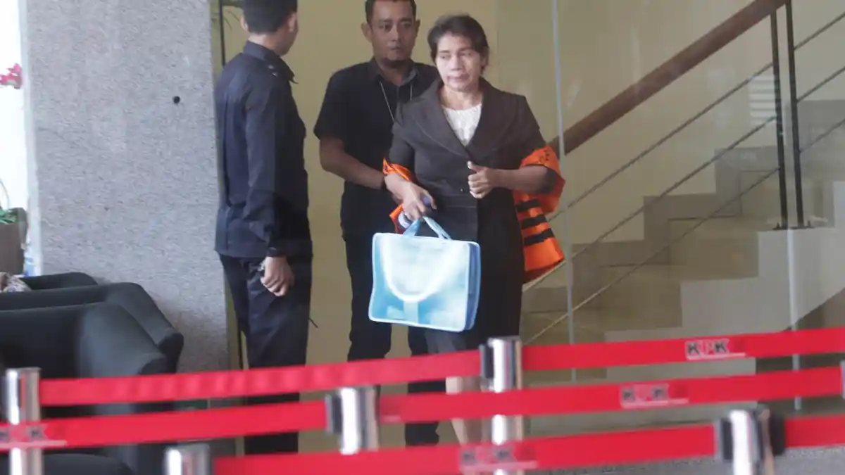 Hakim Ungkap Komunikasi Antara Merry Purba dengan Helpandi Jelang Putusan
