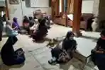 suasana-rumah-duka-didi-kempot-di-kabupaten-ngawi_20200505_112554.jpg