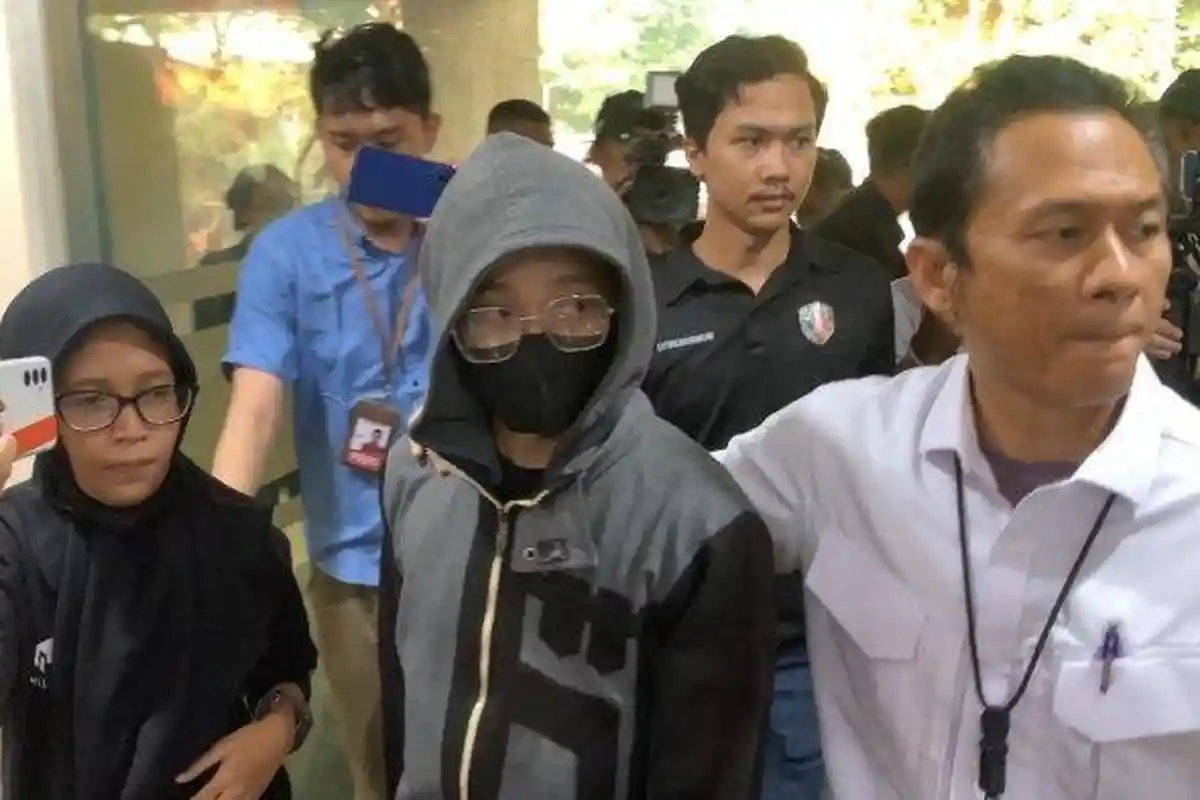 Akhirnya Ditangkap, Oknum Damkar Cabuli Anaknya saat Ulang Tahun, Korban Menangis Telepon Ibunya