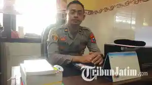 Kanit-IV-Tipiter-Polres-Sampang-Ipda-Muamar-Amin-menjelaskan-tentang-kasus-kakak-di-Madura.jpg