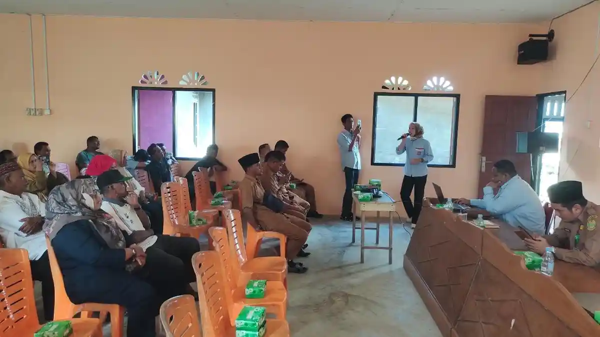 HNSI Lingga Serukan Pentingnya BPJS Ketenagakerjaan ke Nelayan Singkep Pesisir  - HNSI-Lingga-sosialisasi-BPJS-Ketenagakerjaan-ke-Nelayan.jpg