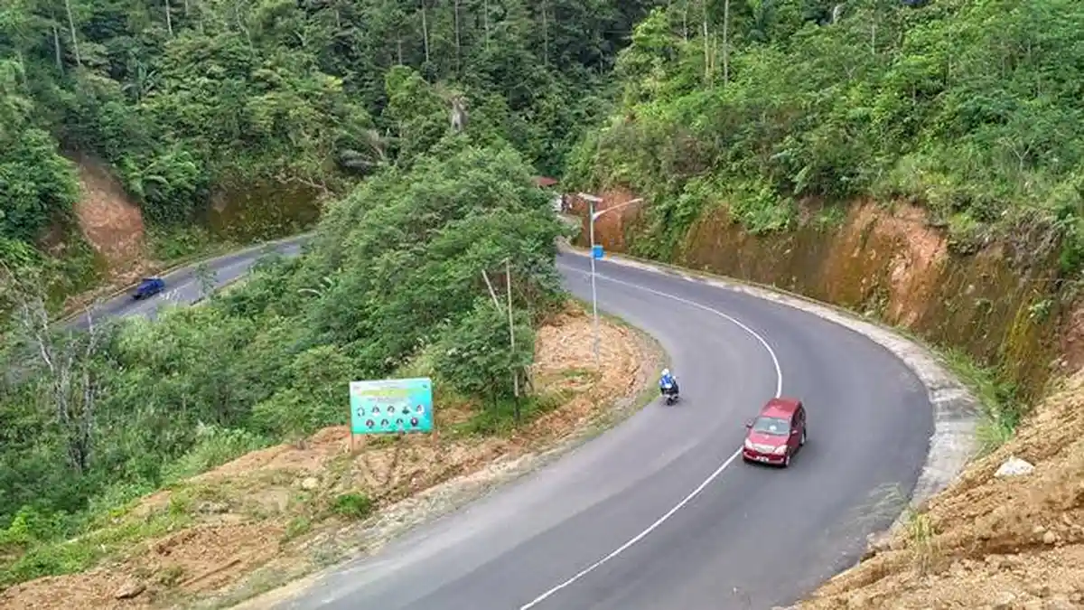 Puncak Gunung Potong, Jadi Favorit Untuk Berburu Pemandangan