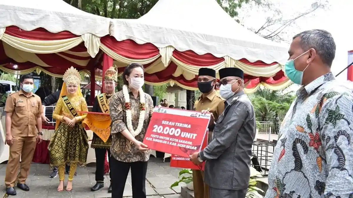 Simeulue dan Sabang Dapat 20.000 Lampu Jalan Tenaga Surya