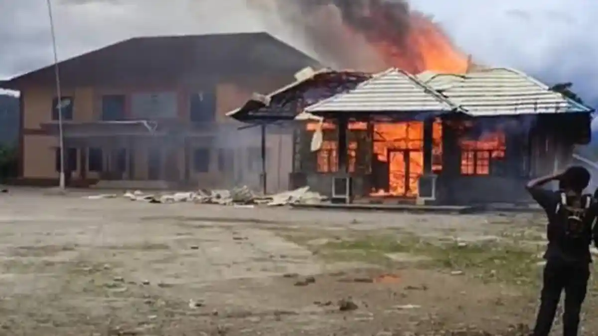 Kantor Bupati Dogiyai Tidak Terbakar, Ternyata Gedung Ini yang Terbakar