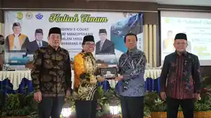 Rektor-UIN-ProfDrHSuaidi.jpg