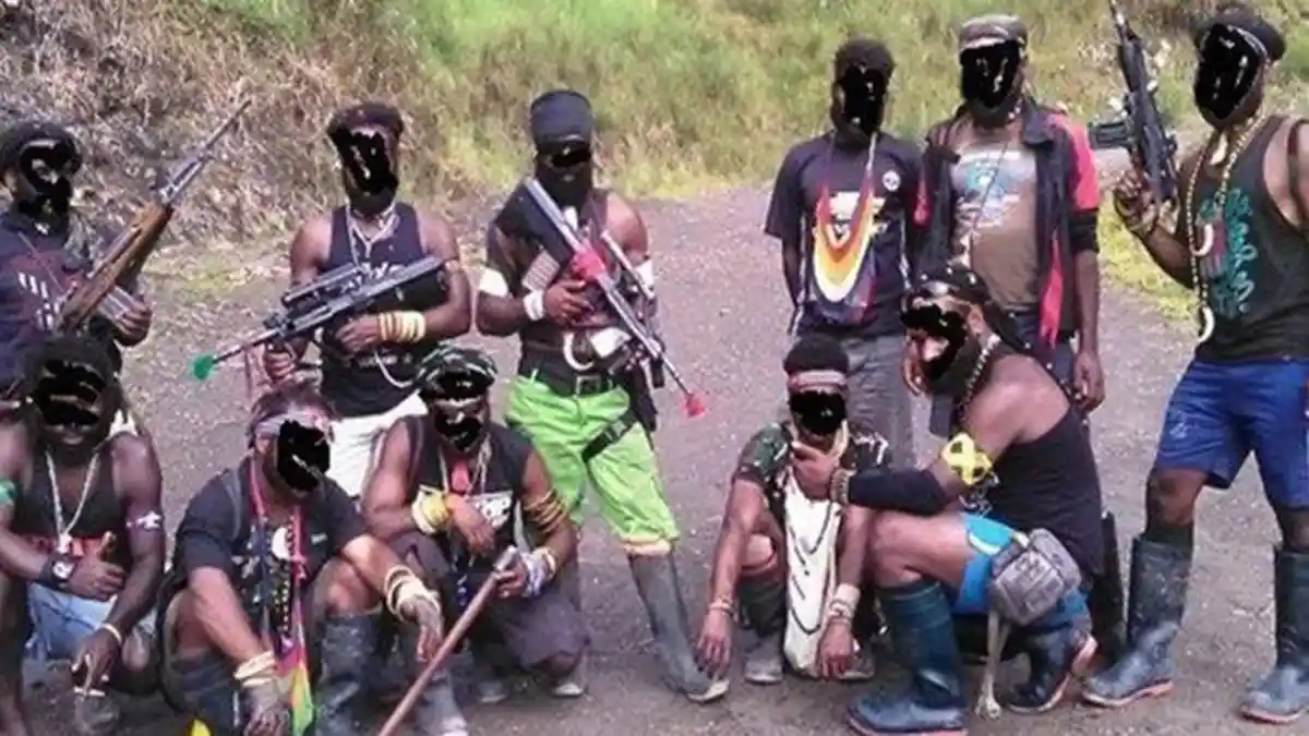 KKB Papua Besar Kepala Ternyata Punya Senjata Canggih Buatan Uni Soviet, Pantas Tak Takut Hadapi TNI