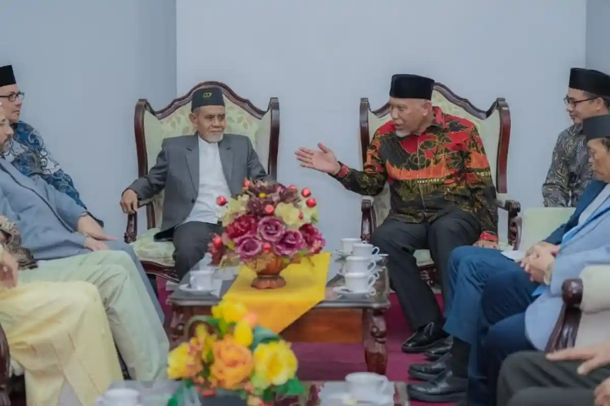 Gubernur Mahyeldi Sambut Peserta Konferensi Wakaf Internasional 2025