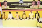 taufan-pawe-menemui-pengurus-dpd-ii-golkar-kota-makassarjumat-27112020.jpg