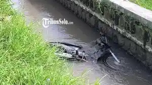 jasad-pria-mengapung-di-aliran-sungai-irigasi-klaten.jpg