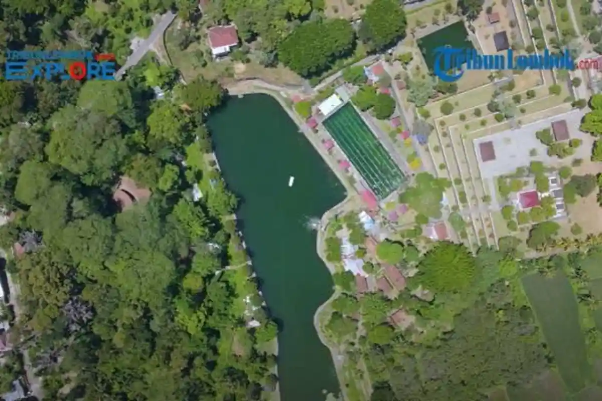 8 Spot Wisata Menarik Taman Narmada yang Wajib Disambangi saat Jalan-jalan ke Lombok