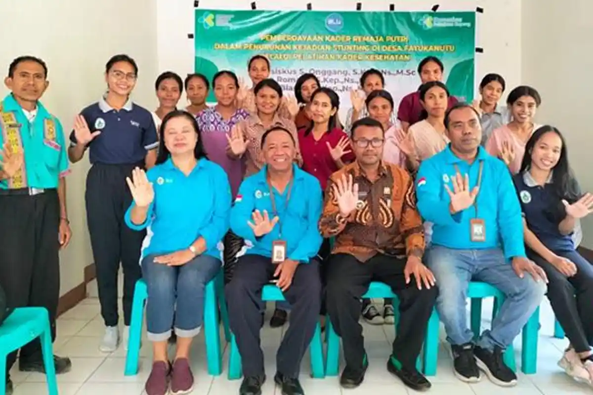 Remaja Putri Desa Fatukanutu Kupang Ikut Pelatihan Kader Kesehatan untuk Menurunkan Kasus Stunting