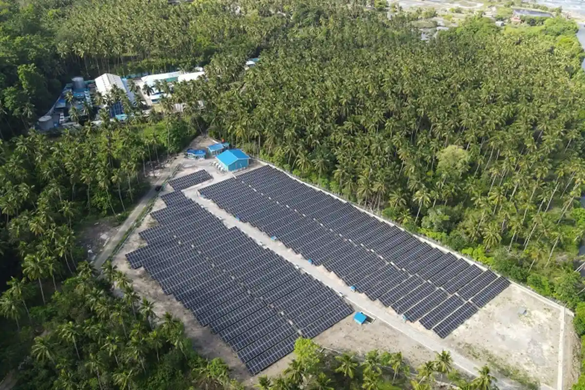PLN Bakal Operasikan PLTS Hybrid Selayar, Terbesar di Sulawesi Selatan