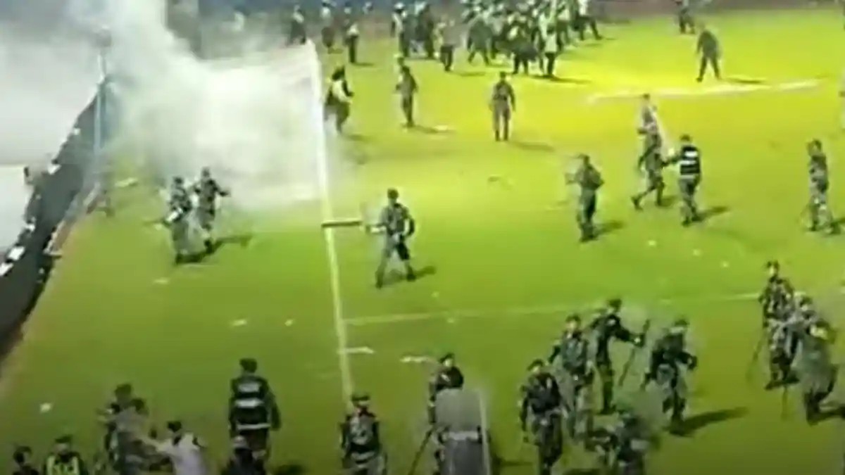 Polri Kerahkan Tim Identifikasi Korban Kerusuhan Laga Arema Fc Vs Persebaya