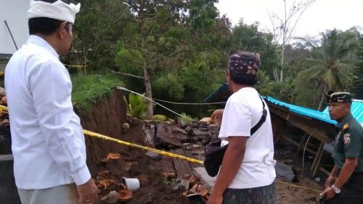 Tembok Rumah Roboh di Bali, Satu Orang Tewas dan Tujuh Luka Berat dan Ringan