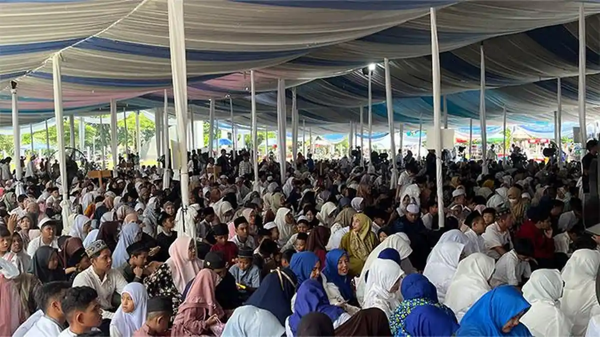 Peringati 10 Muharram 1448 H, Pemprov Jambi Santuni Ribuan Anak Yatim - Tribunjambi.com
