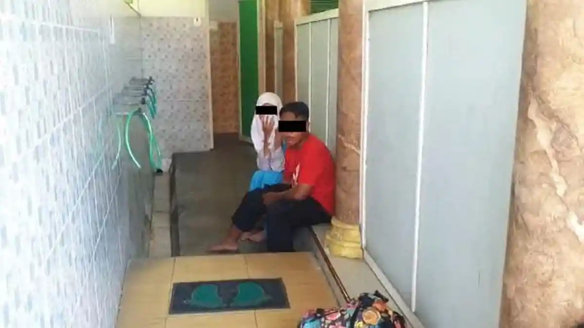 Dua Remaja Mesum di Toilet Musala Driyorejo Gresik, Diduga Tak Hanya Sekali