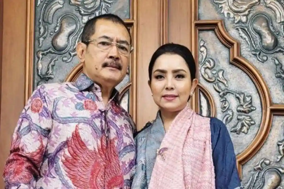 Keadaan Asli Rumah Tangga Mayangsari dan Bambang Trihatmodjo Terungkap, Tak Pernah Ngecek Hp Suami