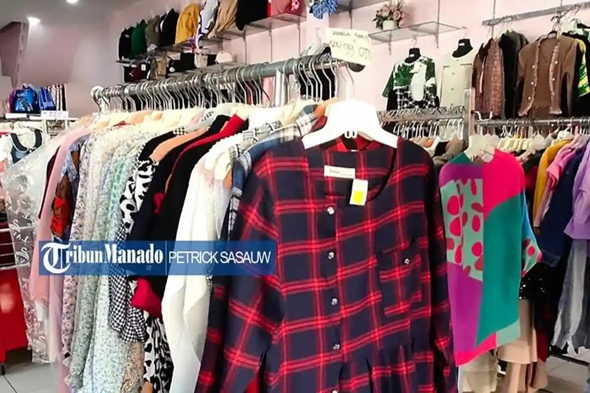 Pedagang di Pasar 45 Manado Keberatan dengan Kebijakan Menkeu Purbaya terkait Impor Cabo Ilegal