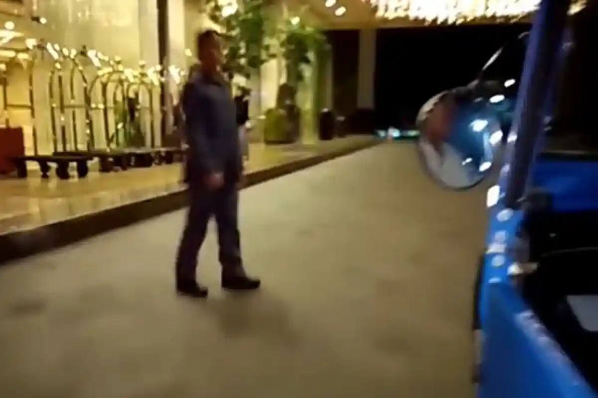 VIDEO: Turis Ini Naik Bajaj ke Hottel, Petugas Malah Mengusirnya Padahal Tamu Menginap di Sana