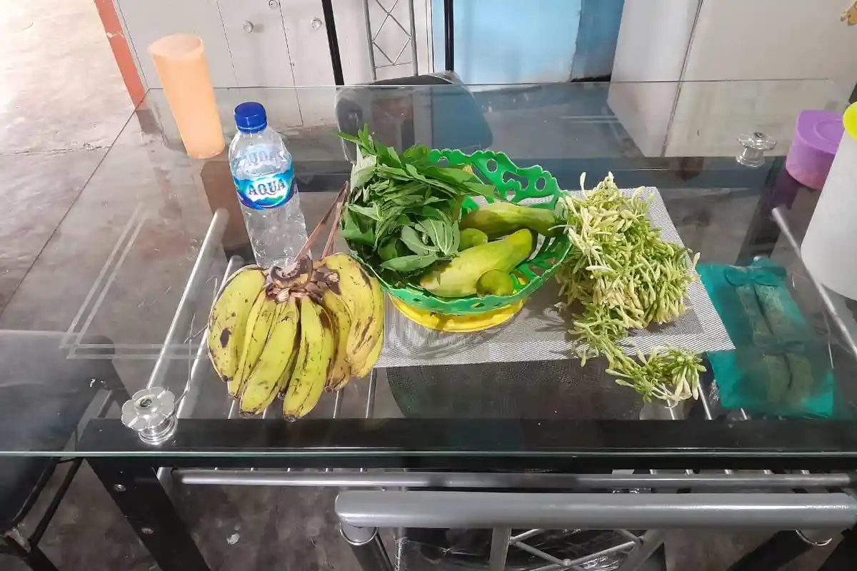 Kuliner Khas NTT, Makan Gado-gado Kupang ala Ferry Ndoen Perbanyak Makan Sayur Mayur dan Buah Bos