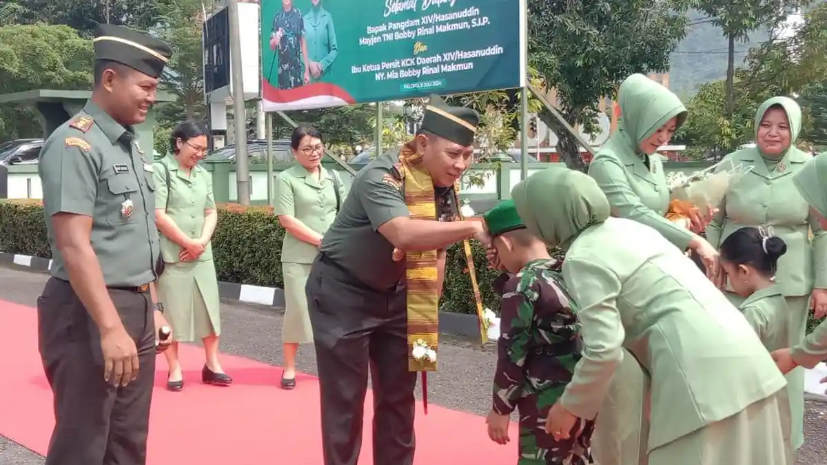Pangdam XIV Hasanuddin Mayjen Bobby Rinal Makmun Minta Prajurit TNI Jangan Pinjol
