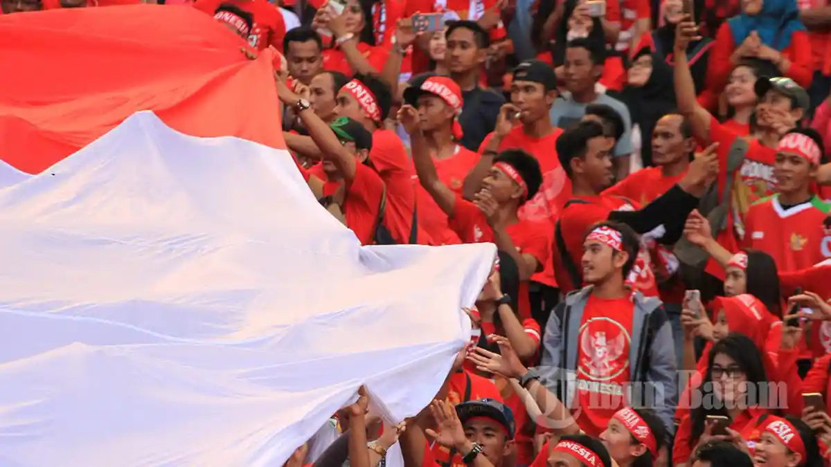 KEREN! Rangking Sepakbola Indonesia Naik 11 Tingkat. Lima Besar Dunia Tak Berubah