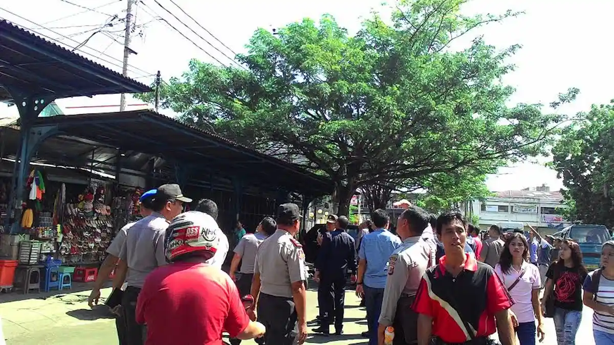 BREAKING NEWS: Boooooom! Ledakan Keras, Personil Polresta Manado Berhamburan Keluar