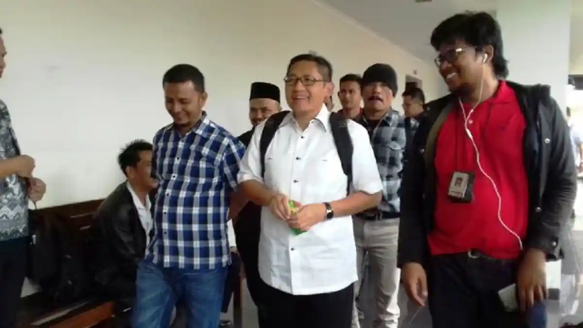 Anas Menyangsikan Ancaman Partai Demokrat Akan Pecat TGB