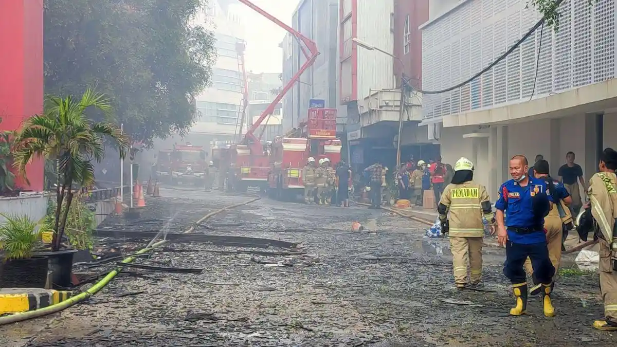 7 Orang yang Dilaporkan Hilang di Kebakaran Glodok Plaza Belum Ditemukan
