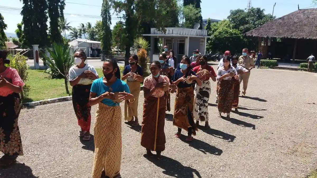 Sanggar Karang Taruna Naekasa Siap Sambut Bupati dan Wakil Bupati Belu di Rujab