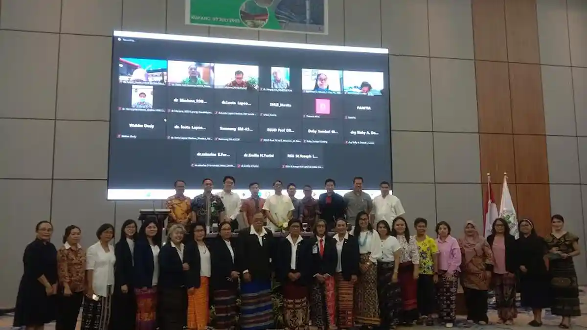 Dokter Yudith Kota Kembali Terpilih Jadi Ketua Persi Wilayah NTT 