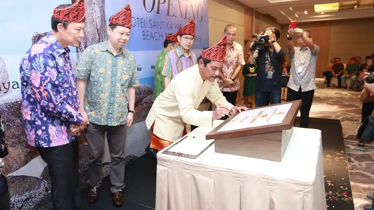 Bupati Belitung Resmikan Hotel Santika Premiere Beach Resort Belitung