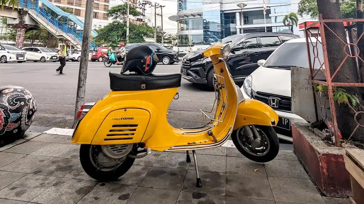 Vespa PTS, Skuter yang Harganya Tak Sekecil Bentuknya