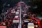 Banjir Bikin Macet di Jalan Soekarno-Hatta Kawasan Gedebage