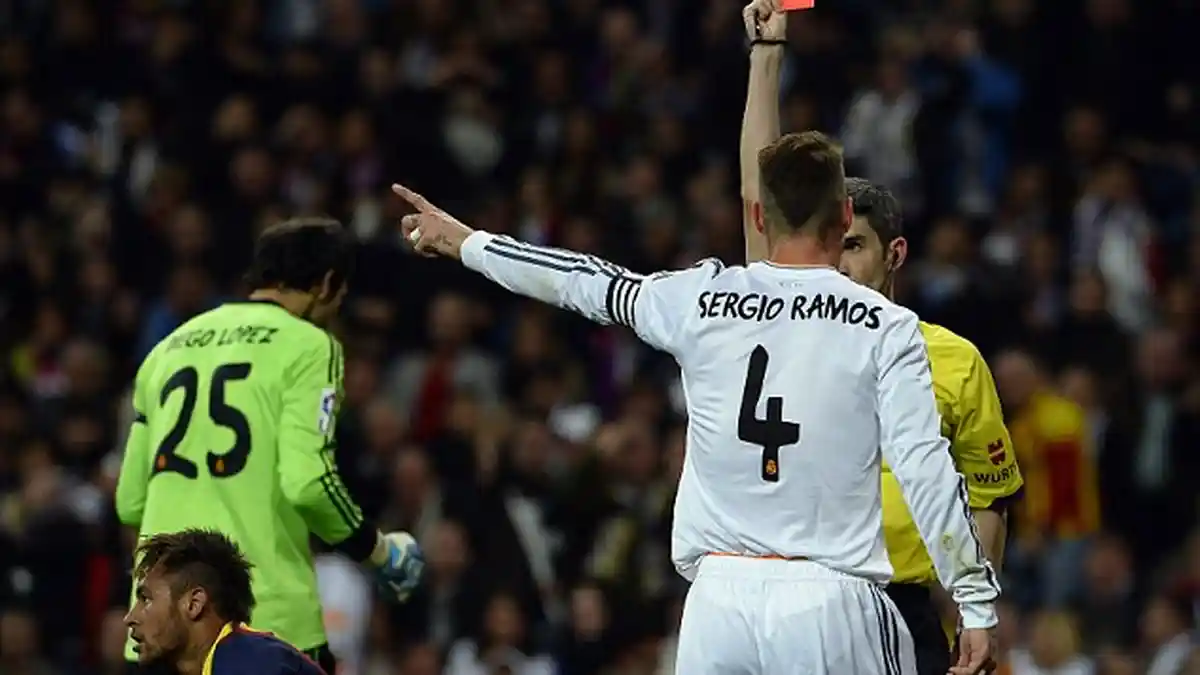 CR7: Kami Main Lawan 12 Orang