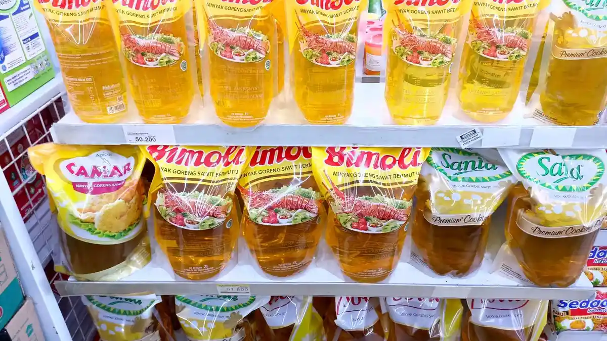 UPDATE Harga Minyak Goreng Terbaru di Alfamart dan Indomaret per 1 Juni 2022
