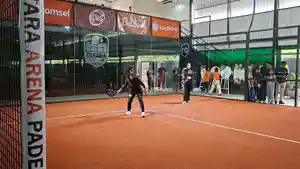 Atlet-padel-Banjarbaru-lakukan-latihan-di-Ditara-Arena-Padel-di-Jalan-Guntung-Paring-RT-18-RW-08.jpg