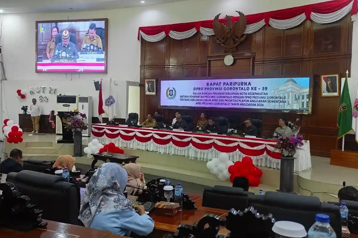 Gubernur Gusnar Ismail Sebut Gorontalo Berpotensi Jadi Daerah Tercepat Ajukan RAPBD 2026