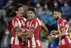 para-pemain-atletico-madrid-merayakan-gol-luis-suarez-ke-gawang-getafe.jpg