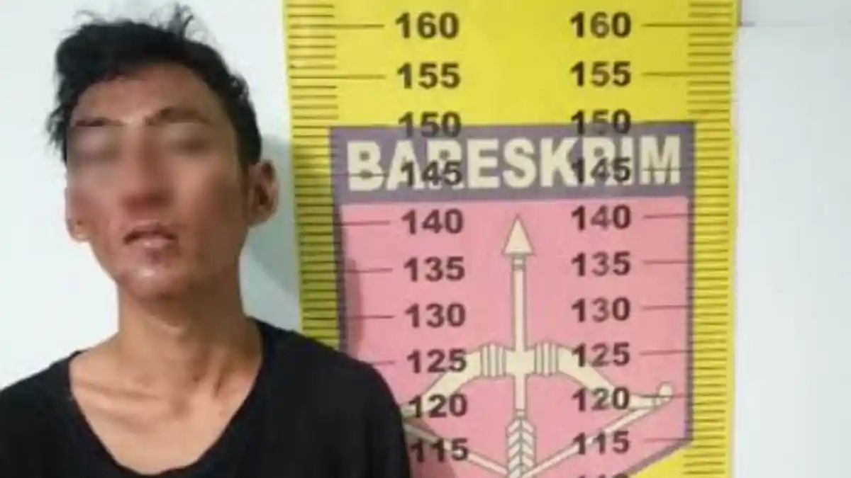 Maling HP Babak Belur Dihajar Warga Gresik, HP Bunyi di Dekat si Pemilik